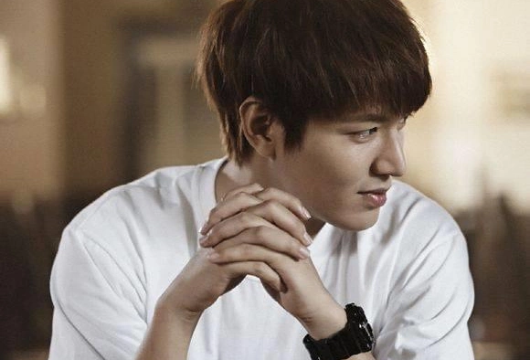 Кадр из дорамы Наследники