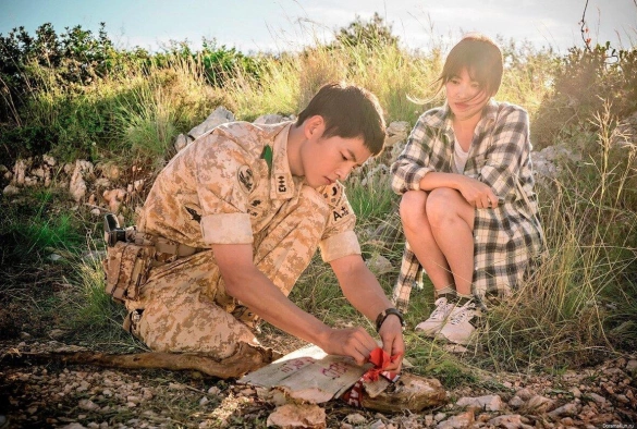 Кадр из дорамы Потомки солнца