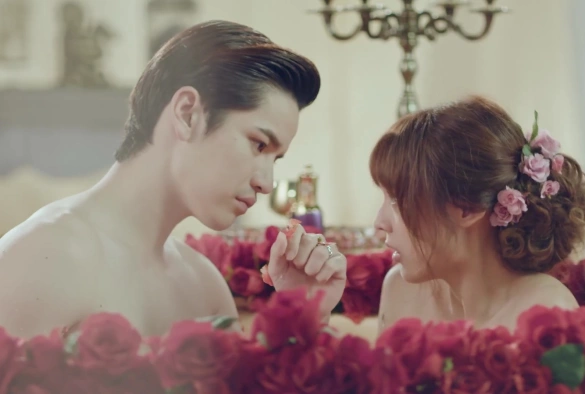 Кадр из дорамы Дворец (Таиланд)