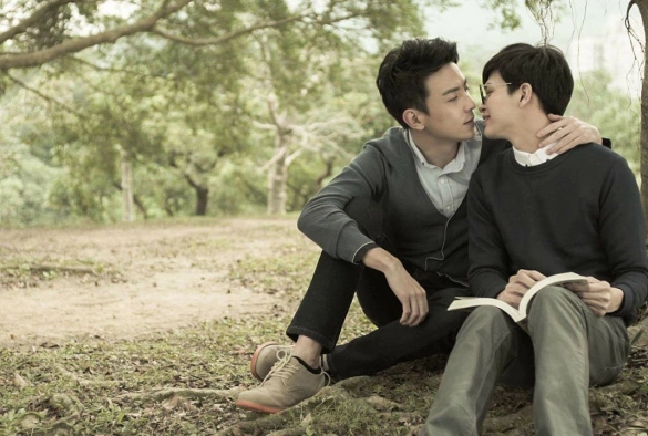 Кадр из дорамы Его история 1: Держись от меня подальше