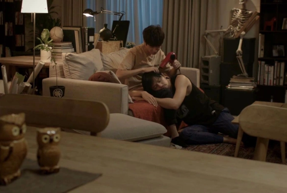 Кадр из дорамы Его история 2: Правильно или неправильно