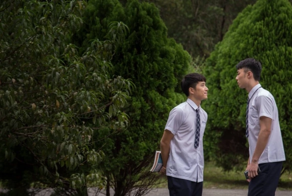 Кадр из дорамы Его история 2: Пересечение границы