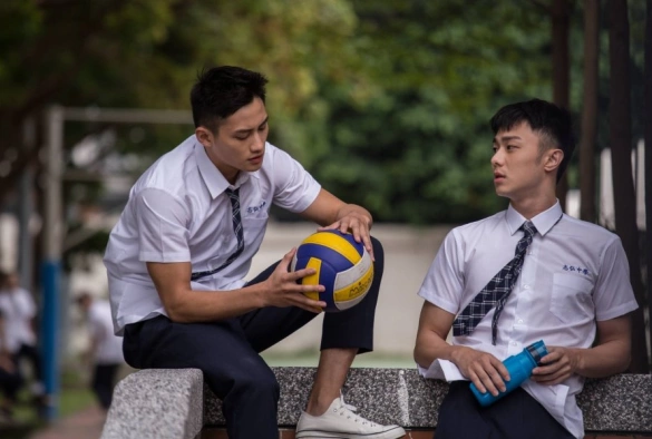 Кадр из дорамы Его история 2: Пересечение границы