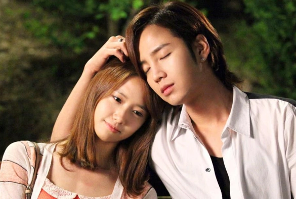 Кадр из дорамы Дождь любви