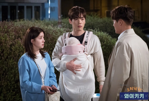 Кадр из дорамы Смех в «Вайкики» 1 сезон