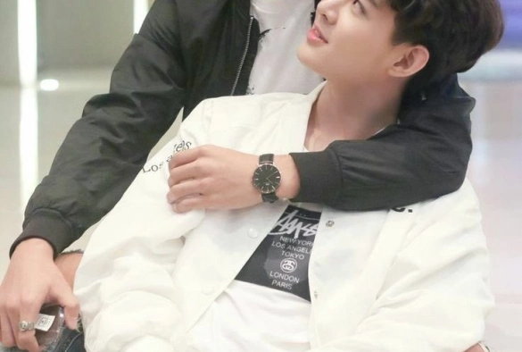 Кадр из дорамы Сотус