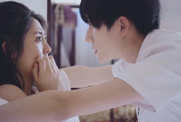 Кадр из дорамы Не целуй меня, мистер Дьявол