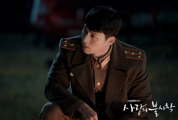 Кадр из дорамы Аварийная посадка любви