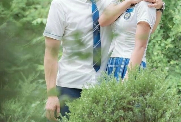 Кадр из дорамы Школа 2017