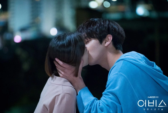 Кадр из дорамы Бездна