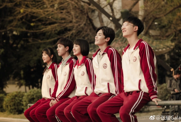 Кадр из дорамы Когда мы были молоды