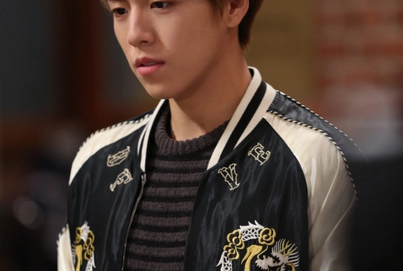 Кадр из дорамы Школа Мурим