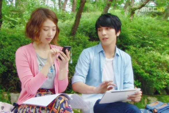 Кадр из дорамы Струны души