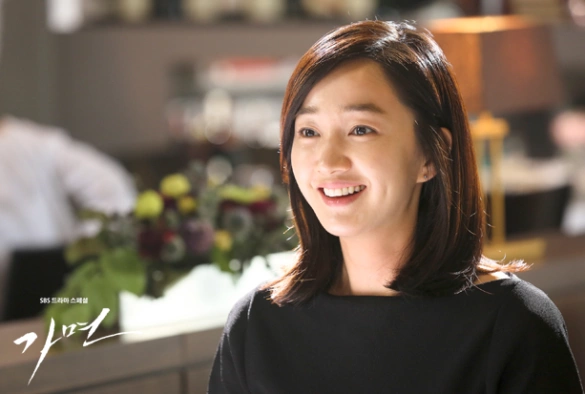 Кадр из дорамы Маска