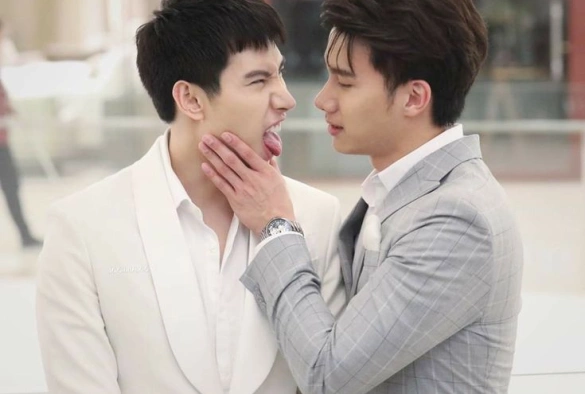 Кадр из дорамы Вместе со мной