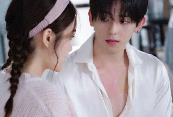 Кадр из дорамы Ночь кометы