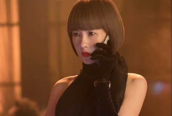 Кадр из дорамы Секретный бутик