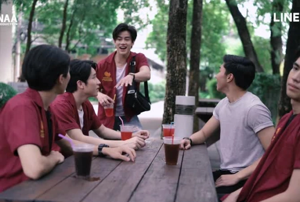 Кадр из дорамы Я твой король