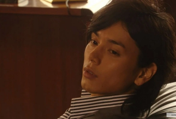 Кадр из дорамы Идеальный парень (Япония)