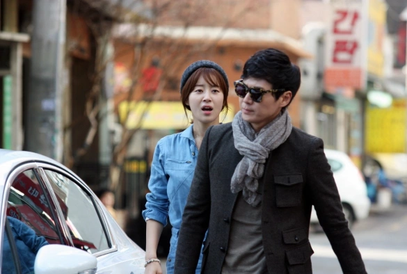 Кадр из дорамы Я призываю тебя, золото!