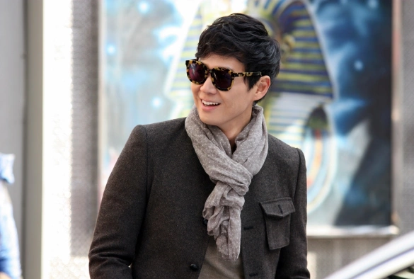 Кадр из дорамы Я призываю тебя, золото!