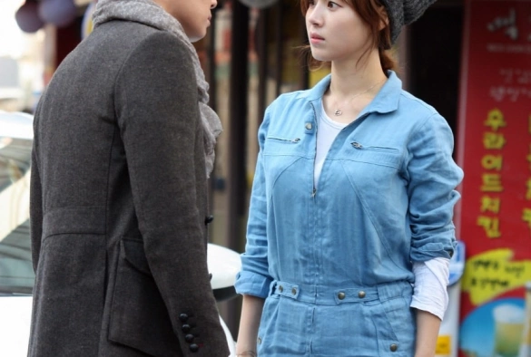 Кадр из дорамы Я призываю тебя, золото!