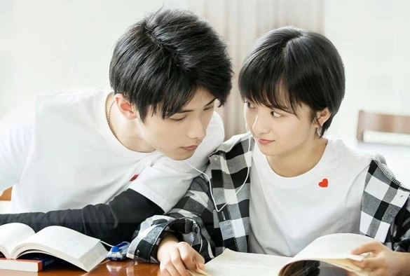 Кадр из дорамы Юность, подожди