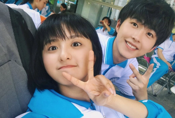 Кадр из дорамы Юность, подожди