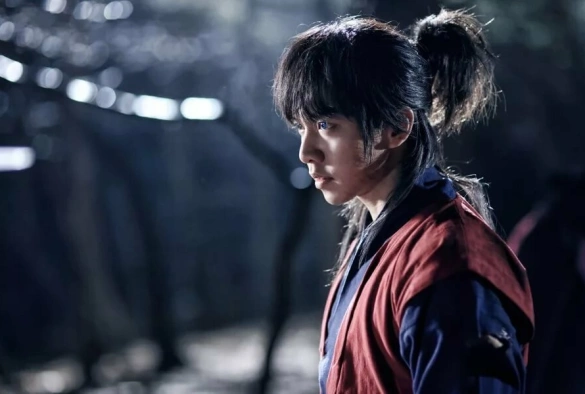 Кадр из дорамы Книга семьи Гу