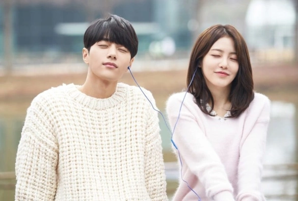 Кадр из дорамы Мяу, таинственный парень