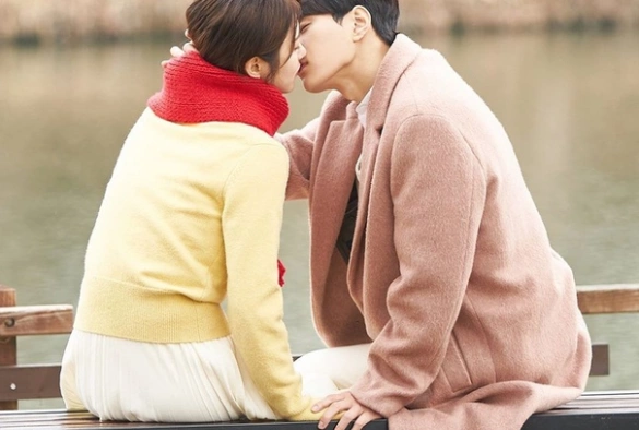 Кадр из дорамы Мяу, таинственный парень