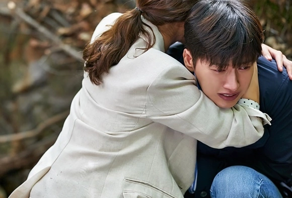 Кадр из дорамы Лес