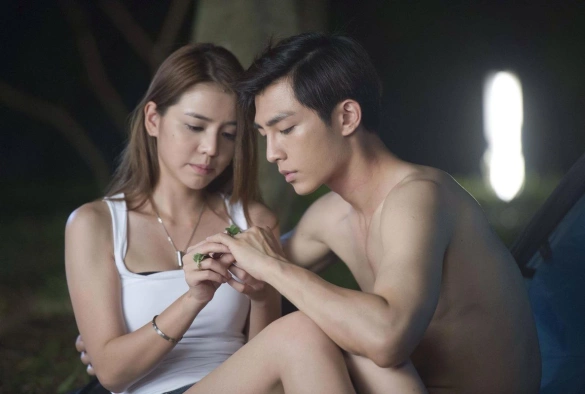 Кадр из дорамы Влюбись в меня