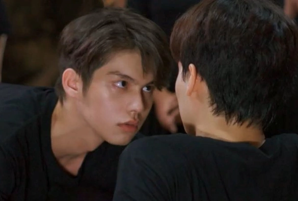 Кадр из дорамы Потому что мы вместе