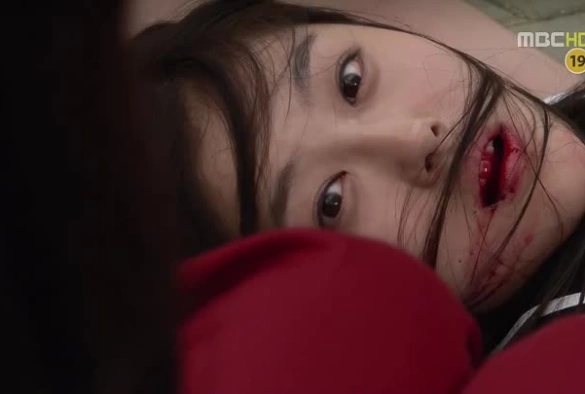 Кадр из дорамы Душа