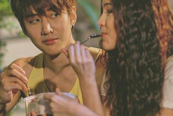 Кадр из дорамы Полный дом