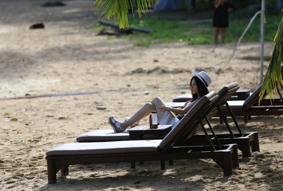 Кадр из дорамы Железная леди. Когда кончается шоу