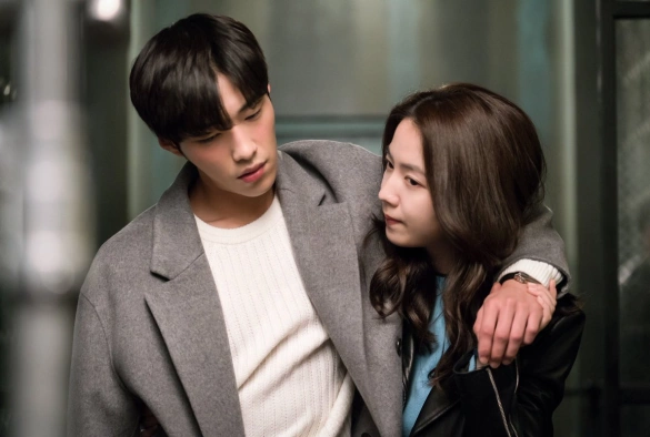 Кадр из дорамы Бешеный пёс