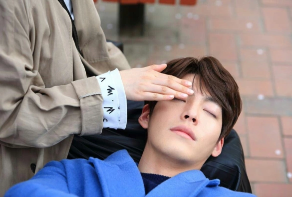 Кадр из дорамы Безрассудно влюблённые