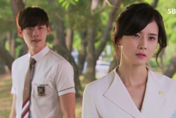 Кадр из дорамы Я слышу твой голос