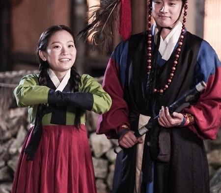 Кадр из дорамы Брызги любви