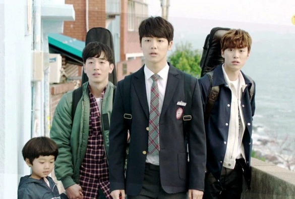 Кадр из дорамы Шоумен