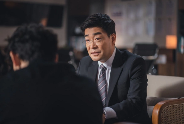 Кадр из дорамы Трейсер