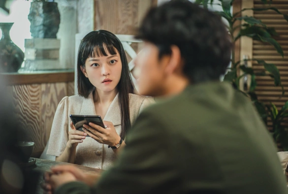 Кадр из дорамы Трейсер