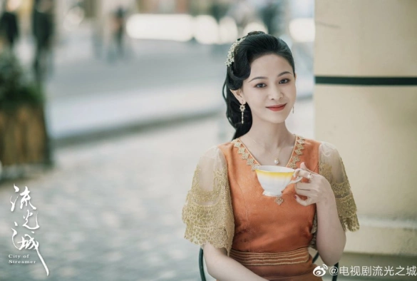 Кадр из дорамы Город струящегося света