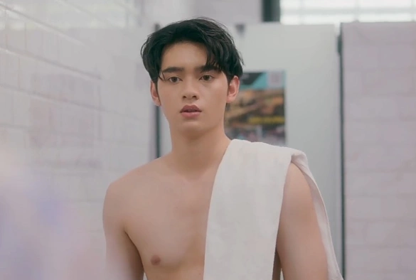 Кадр из дорамы Любовная сцена (тайская версия)