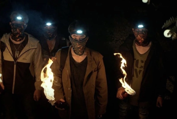 Кадр из дорамы Не я