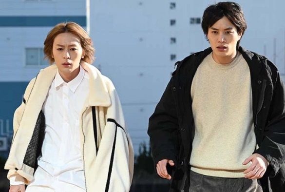 Кадр из дорамы Кей и Яку: Опасные партнеры