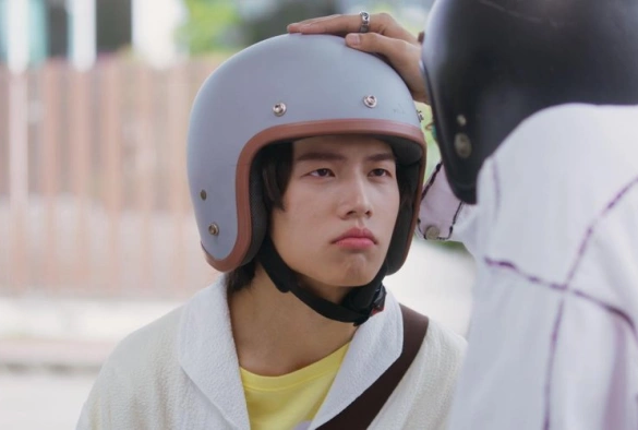 Кадр из дорамы Любовная сцена (тайская версия)