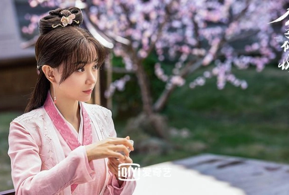 Кадр из дорамы Молодой мастер Цин Чэн